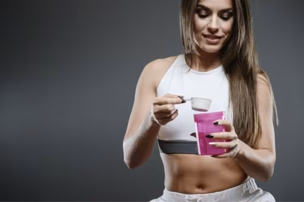 Empower Your Fitness Journey: "The Ultimate Guide to 10 Best Protein Powders for Female Weight Loss"