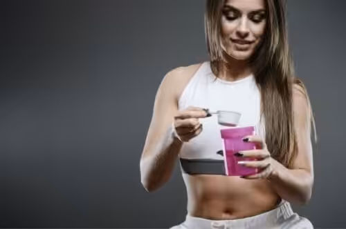 Empower Your Fitness Journey: "The Ultimate Guide to 10 Best Protein Powders for Female Weight Loss"
