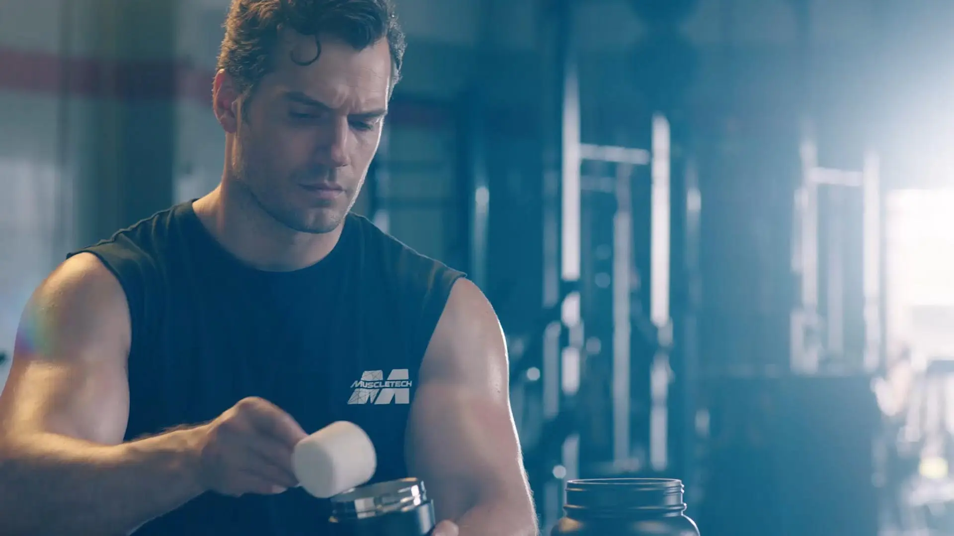 MuscleTech MassTech Extreme 2000 16 MuscleTech MassTech Extreme 2000